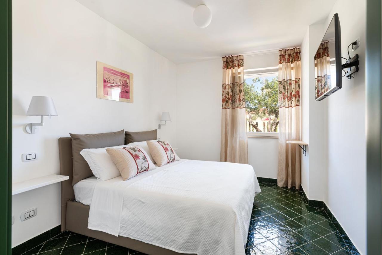 Bed and Breakfast Don Leonardo - Pool And Wellness Polignano a Mare Exterior foto